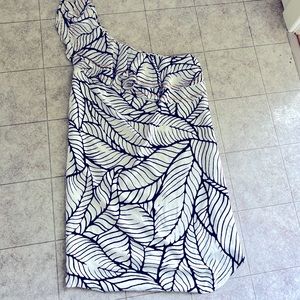 Size L off the shoulder dress